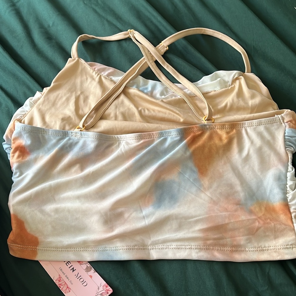 New with tag asymmetrical top - Picture 7 of 10